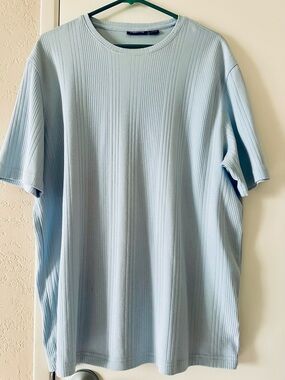 Claiborne Women’s Tee, XL Light Blue Ribbed Crewneck Short Sleeve Tee
